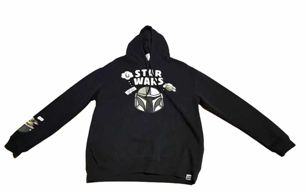 The Mandalorian Star Wars Black Men's Pullover Hoodie